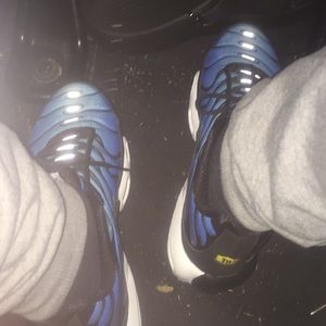 Meet your Posher, Nolan